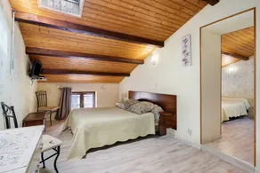 B&B with BBQ, garden & terrace - Image 2