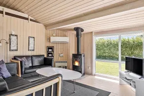 Magnífica casa totalmente equipada con jardín, jacuzzi y terraza | Admite perro - Image 2