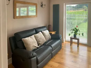 Family-friendly charming cottage with garden | River view - Image 5
