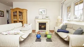 Flat with garden - Image 2