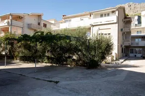 Holiday apartment with barbecue - Image 3
