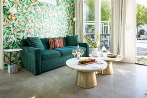 The Wesley by AvantStay | Communal Pool + Jacuzzi + Poolside Grill | Mountain Views | Walk to Dining + Spas | Joshua Tree Nearby - Image 2