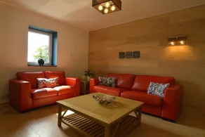 Casa con piscina, barbecue e terrazza - Image 4