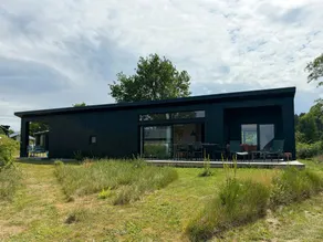 Casa adatta alle famiglie con giardino, sauna e terrazza | Vista sull'acqua | Ideale per lavorare da remoto - Image 2