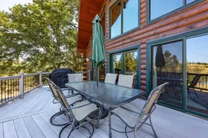 Holiday home with barbeque | Mountain view - Image 4