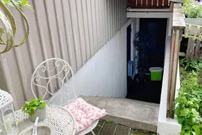 Holiday home with garden & sauna - Image 5