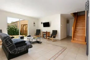 Fully equipped pleasant holiday home with garden, terrace & BBQ | Garden view | Close to the beach - Image 4