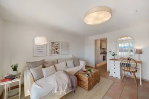 Spacious house with terrace | Perfect for remote work - Image 4