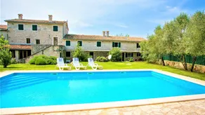 Wohnung mit Grill, Pool und Garten - Image 2