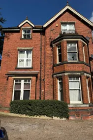 2 Guests - Free Parking - 6min to Derbion Centre - Image 3