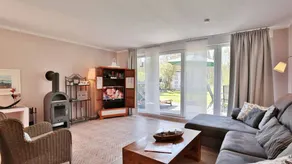 Fully equipped holiday home with terrace, BBQ & garden - Image 3