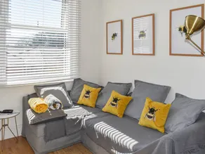 Apartamento | Vistas al río - Image 2