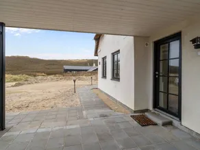 Family-oriented pleasant house with hot tub & terrace | Next to the beach | Pets are welcome - Image 5