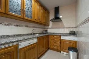Fully equipped beautiful holiday apartment - Image 4