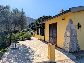 Independent villa with splendid sea view terrace - Image 4