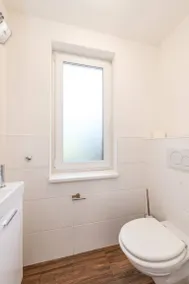 Holiday home with garden & terrace | Garden view - Image 2