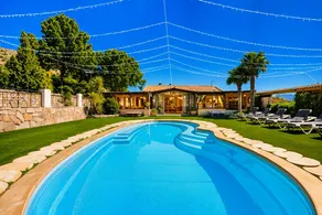 Voll ausgestattetes Ferienhaus mit privatem Pool, Garten und Grill | Bergblick | Ideal für Homeoffice | Haustierfreundlich - Image 3