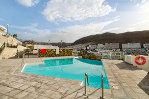 Merveilleux appartement avec piscine, jardin et terrasse | Vue mer | Parfait pour le travail à distance - Image 3