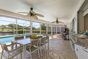 Maison de vacances adaptée aux familles avec piscine privée et barbecue - Image 5