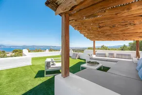 Villa with barbeque, terrace & private pool - Image 5