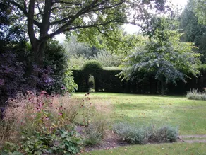 Cottage with garden & terrace - Image 5