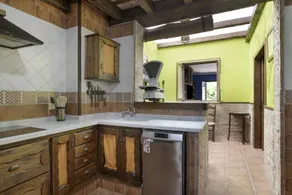 Fully equipped big holiday apartment with terrace | City view | Perfect for remote work | Dogs allowed - Image 5