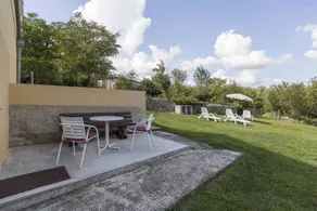 Casa vacacional con barbacoa, jardín y terraza - Image 4