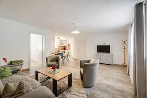 Charming flat with terrace & BBQ | River view - Image 5