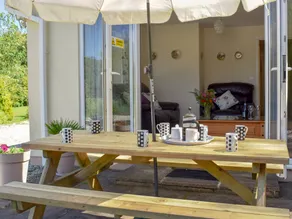 Casa rural apta para niños con jardín - Image 2