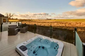 Stunning Spacious Lodge Nestled in the Countryside of Northumberland with Incredible Views and Sunken Hot Tub near Hexham, England - Image 2