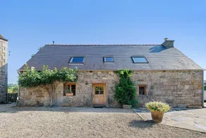 Landhaus mit beheiztem Pool, Garten und Grill | Gartenblick | Perfekt für die Arbeit von Zuhause - Image 2