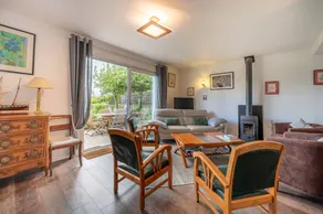 Child-friendly house with terrace, barbeque & garden | Sea view | Close to the beach - Image 3