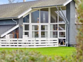 House with terrace & barbecue - Image 3