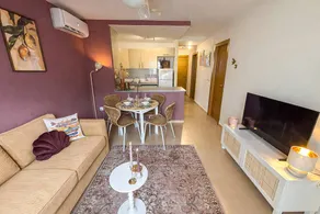 Flat with terrace, barbecue & pool - Image 4
