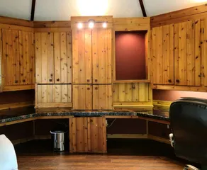Rustic Countryside Cabin with Amazing Views in Parkland County, Alberta - Image 4