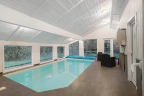House with pool, sauna & BBQ - Image 3