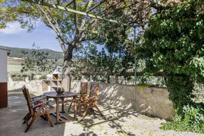 House with garden, terrace & private pool | Mountain view | Good for workation - Image 2