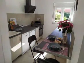 Apartment with terrace, garden & BBQ | Mountain view - Image 4