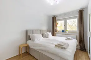 GuestReady - Charming London Flat with Balcony - Image 4