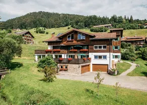 Apartment with terrace & garden | Mountain view - Image 5