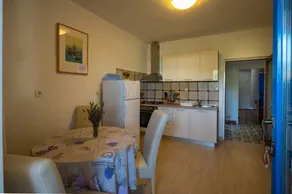 Flat with terrace & barbecue | Pets allowed - Image 4