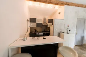 Charming holiday home with garden, barbeque & pool | Mountain view | Dogs allowed - Image 3