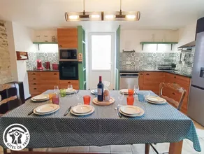 Gite with garden, terrace & BBQ - Image 2