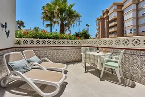 Wohnung mit Pool und Terrasse | Meerblick - Image 2