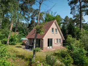 Children-friendly bungalow | Beach nearby - Image 4