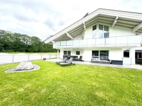 House with sauna, terrace & garden - Image 2