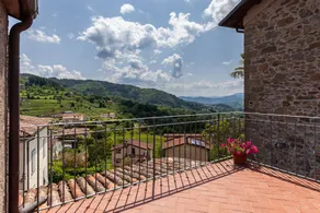 Ferienhaus mit privatem Pool, Grill und Terrasse | Bergblick | Perfekt für die Arbeit von Zuhause | Haustierfreundlich - Image 2