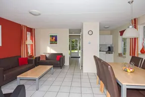 Merveilleuse maison de vacances entièrement équipée avec jardin et terrasse - Image 4