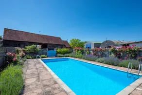 Stable Cottage - Image 2