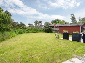 Family-friendly house with garden & terrace | Sea view - Image 4